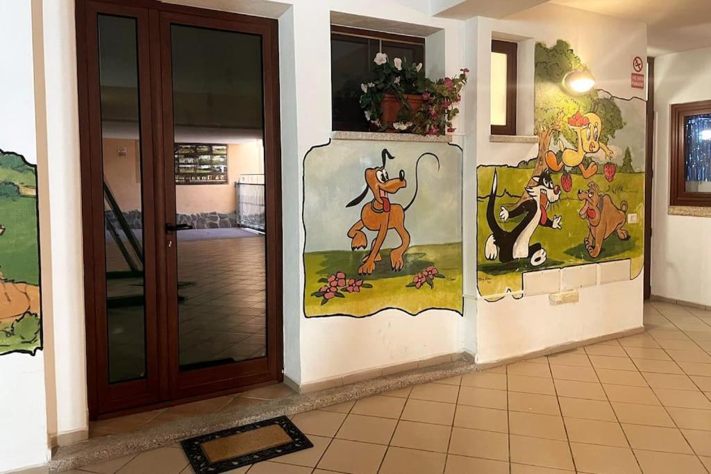 Looney Tunes Home Ольбия Экстерьер фото